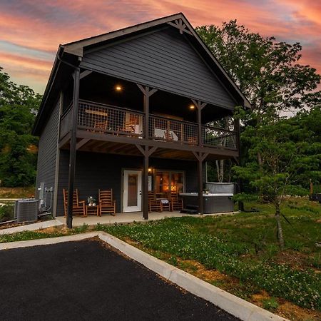 Villa Into The Mystic Sevierville Esterno foto